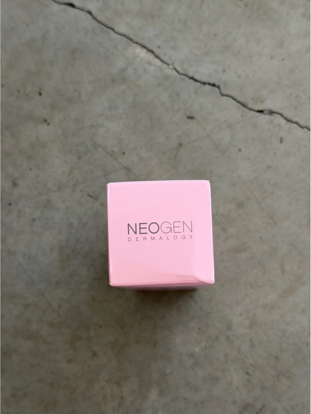 Neogen Dermalogy / Hyal Glow Rose Essence / 160 mL 5.41 oz
